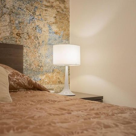 Valletta Most Central Studio Apartment 16Th-Century Building Kültér fotó