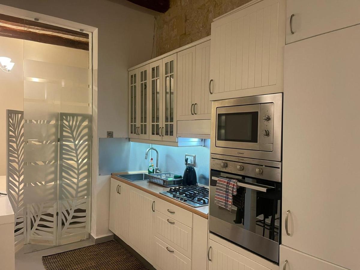 Valletta Most Central Studio Apartment 16Th-Century Building Kültér fotó